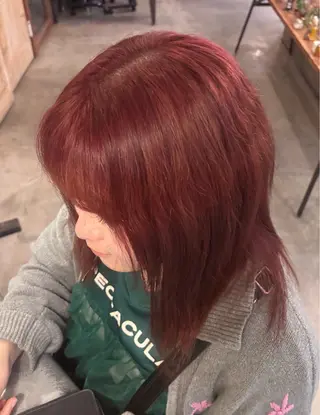 カラー 中矢 みつはのヘアスタイル