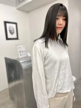 セミロング カラー KEPKA ヤマグチ 天神 今泉のヘアスタイル