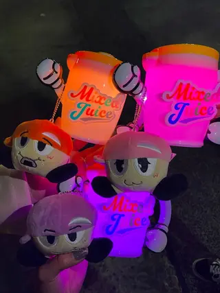 ZAZA YUKAのヘアスタイル