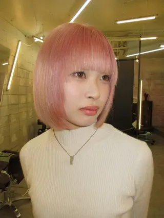 カラー Yaya ヤヤ / HACO+のヘアスタイル