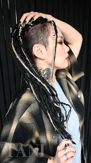 ロング ヘアアレンジ 特殊ヘア師 /TANIのヘアスタイル