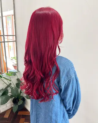 ロング フラム所属・WATANABE MISAKIのヘアスタイル