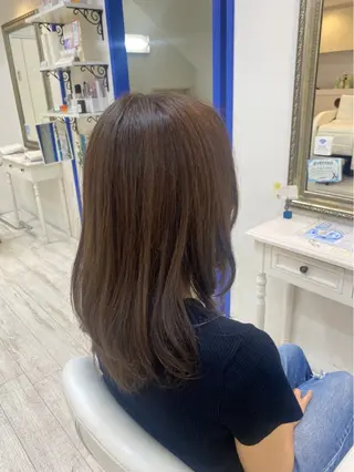 ミディアム 岡崎 嶺のヘアスタイル
