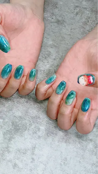 ネイル haleyume所属・shino🌟 痛ネイルのネイルデザイン