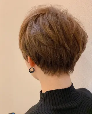 ショート カラー 十佐近 裕翔のヘアスタイル