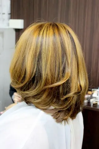 ミディアム カラー 村上 貴徳のヘアスタイル