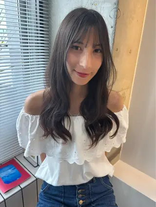 ロング カラー 久米寿李恵 くめじゅりえのヘアスタイル