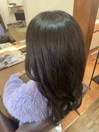 ロング 平 真亜里のヘアスタイル