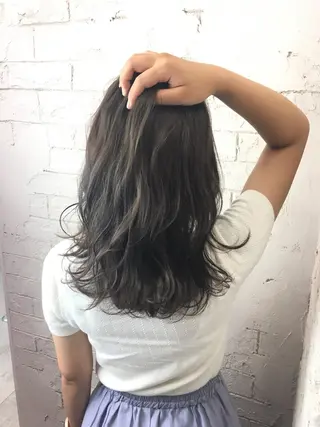 ミディアム カラー someya 🥀のヘアスタイル