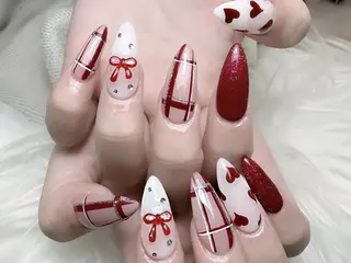 ネイル Elegant beauty ツルのネイルデザイン