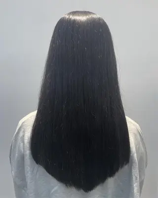 ロング カラー 透明感カラー 板橋　島村美咲のヘアスタイル