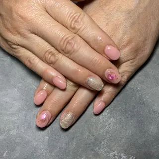 ネイル r. nailのネイルデザイン