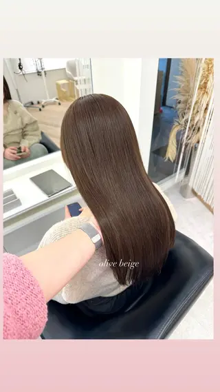 ロング カラー ParveMix 宮﨑 梨里のヘアスタイル