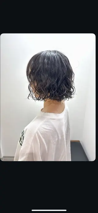ショート 三嶋 真由のヘアスタイル