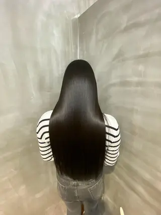 ロング カラー RUI⚪️艶髪 ⚪️髪質改善のヘアスタイル