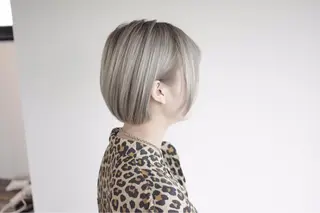 ショート カラー 🌈ディレクター🌈 徳松優希のヘアスタイル