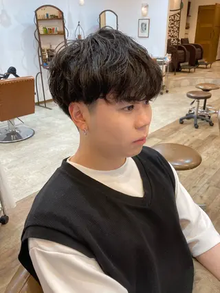 ショート パーマ メンズ カット特化型 美容師/栗本のヘアスタイル