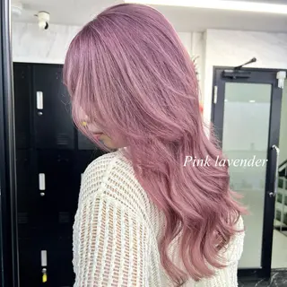 ロング カラー シールエクステ特化 ハイトーン、NANAのヘアスタイル