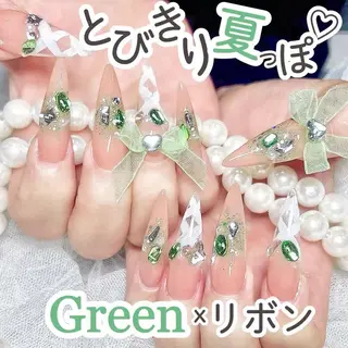 misaki 🦋のネイルデザイン