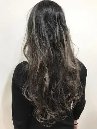 ロング カラー パーマ、髪質改善 川崎祐介のヘアスタイル