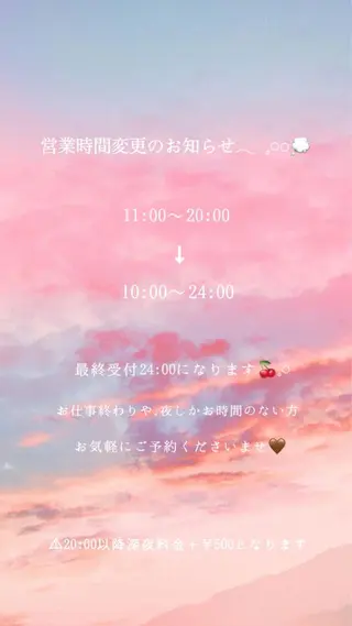 ネイル nail salon hoLLyhockのネイルデザイン