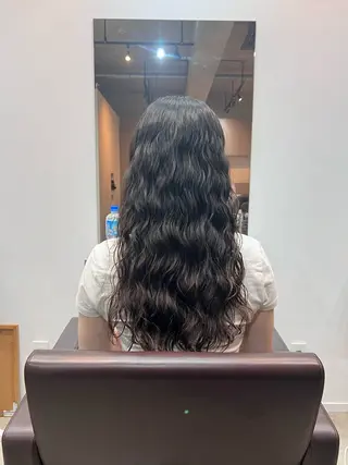 ロング デジタルパーマ/ 艶カラー/神野楓のヘアスタイル