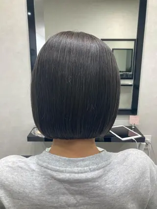 ショート カラー GINZA CAMINOIA 熊谷所属・鈴木 翔偉のヘアスタイル