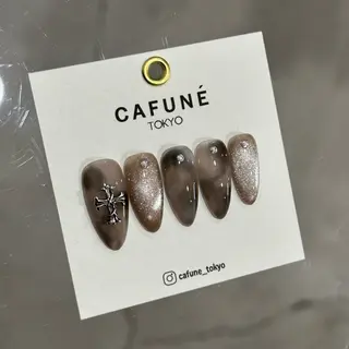 ネイル CAFUNÉ tokyo所属・☾ ໋CAFUNE yuki︎︎𓂃⟡のネイルデザイン