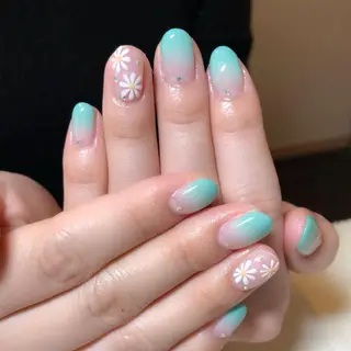 ネイル パラジェル lira nailのネイルデザイン