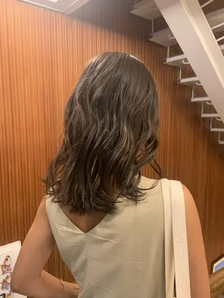 ミディアム 🌞アオキ サキ🕊のヘアスタイル