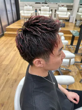 ショート メンズ clomus梅田茶屋町店所属・ストレート特化美容師 酸性ストレート近藤俊のヘアスタイル
