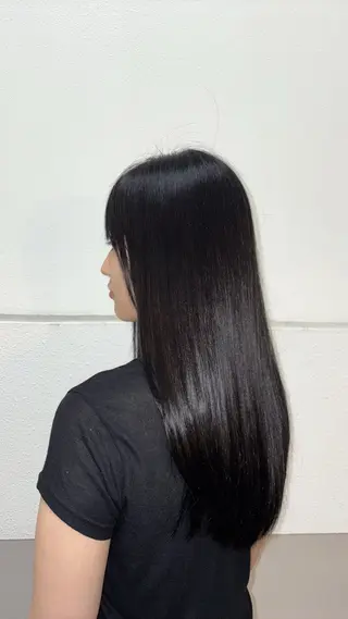 カラー veretta.matsuiyamate所属・槇野 風香のヘアスタイル