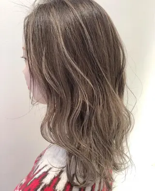 セミロング カラー 透明感カラー× レイヤーカット✨高梨のヘアスタイル