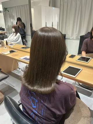 ミディアム つやさらhair 🐫manaka🐫のヘアスタイル