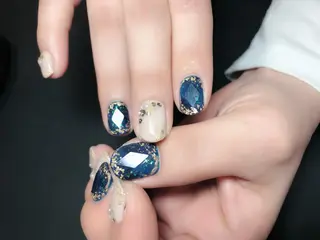 ネイル 心と身体を一休み♡ 萩原香織のネイルデザイン