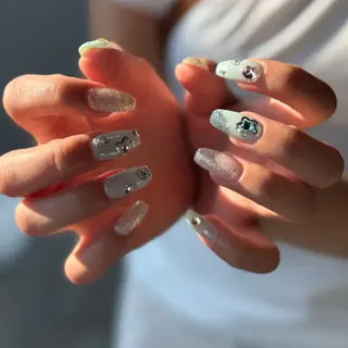 ネイル addition スタッフ　Maikoのネイルデザイン