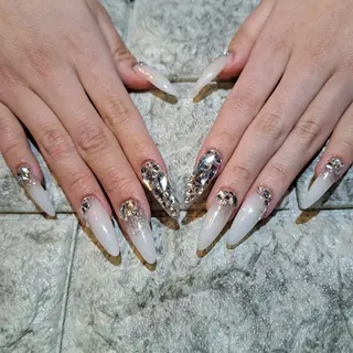 ネイル RounGe町田店 🧸大谷のネイルデザイン