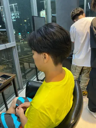 ショート メンズ 依田悠人 🌟メンズカット特化のヘアスタイル