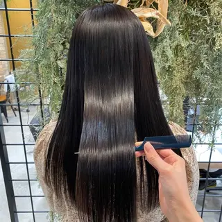 🌸cocomi🌸 透明感カラー🩶パリのヘアスタイル