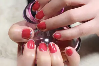 ネイル ママリンド　志村坂上店所属・しみ えんのネイルデザイン