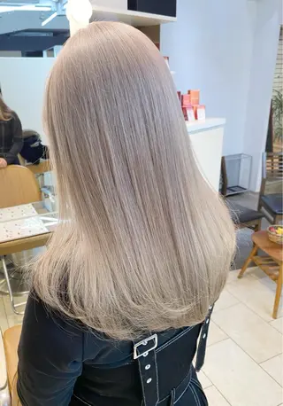 ロング カラー レイヤー/ベージュ カラー/ハシモトのヘアスタイル