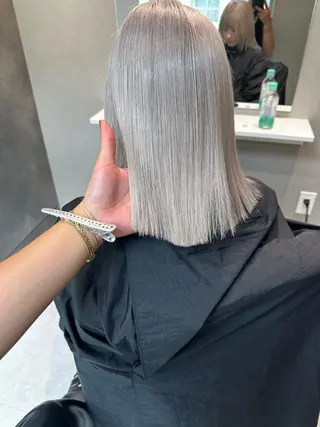 カラー VEGA天神 ブリーチのヘアスタイル