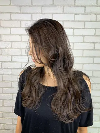 セミロング カラー she2.shinjuku所属・顧客様専用予約 新規予約不可のヘアスタイル