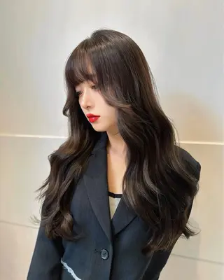 ロング Rita/髪質改善 /透明感カラーのヘアスタイル