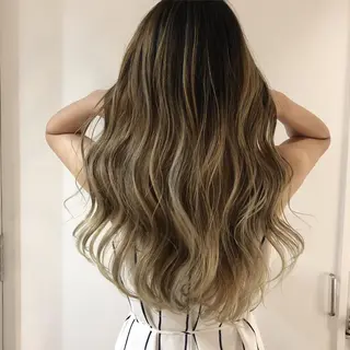 ロング カラー ブリーチカラー🌈 石垣翔太のヘアスタイル