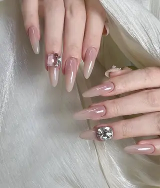 ネイル u1salon所属・ゆい ユイのネイルデザイン