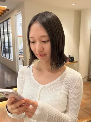 ミディアム カラー るな/暖色、 ベージュカラー🎀のヘアスタイル