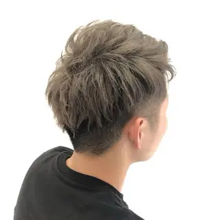 カラー メンズ 根本 美咲のヘアスタイル