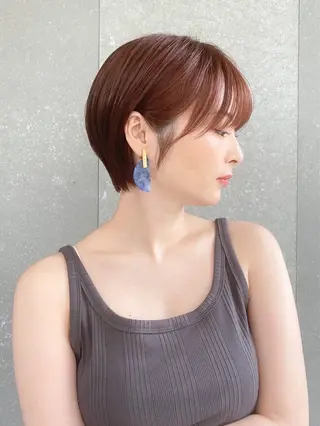 ミディアム Hello by Sea所属・レイヤー/艶髪/ボブ /くびれ/伊藤　勇司のヘアスタイル