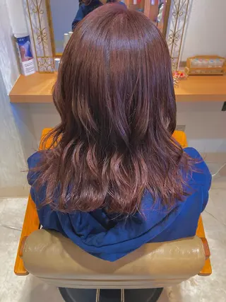 ミディアム 艶カラー3850 まいのヘアスタイル